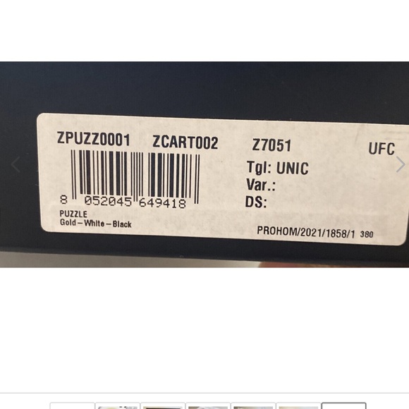 AUTHENTIC VERSACE BAROCCO PUZZLE MEDUSA.  🔥Host Pick🔥 - Picture 11 of 13